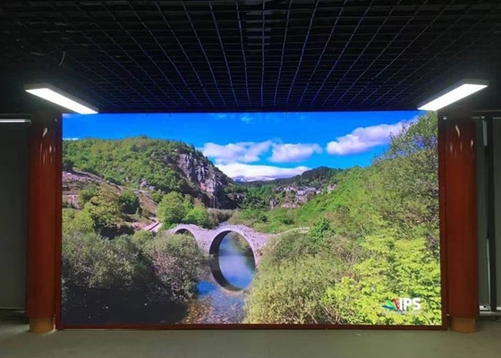 P1.667 Màn hình Led đủ màu treo tường trong nhà Đúc nhôm