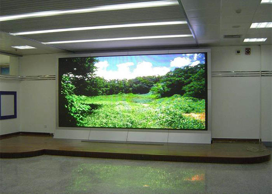 Màn hình Led đủ màu trong nhà Độ phân giải 8K treo tường Tủ 960 * 960